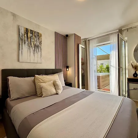 Casa Benita Alojamento de Acomodação e Pequeno-almoço Hvar Town