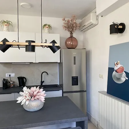 Casa Benita Bed and Breakfast Χβαρ